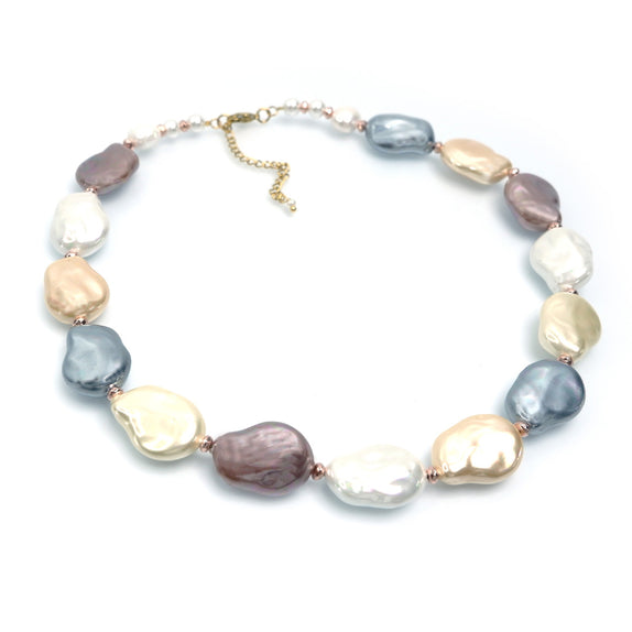 PHLN175-CR :   Mauve peach wite flat baroque shell pearl necklace