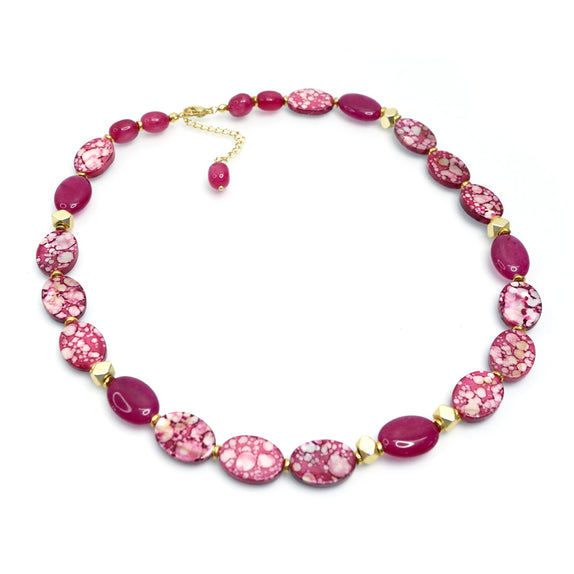 PHLN184-DP : Fuchsia and mottled oval shell necklace
