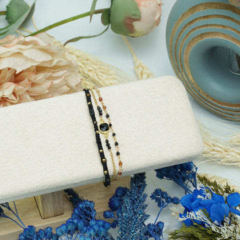 LFB12 : Handcrafted Black Onyx & Cat's eye Bracelet with 18K Gold Plating