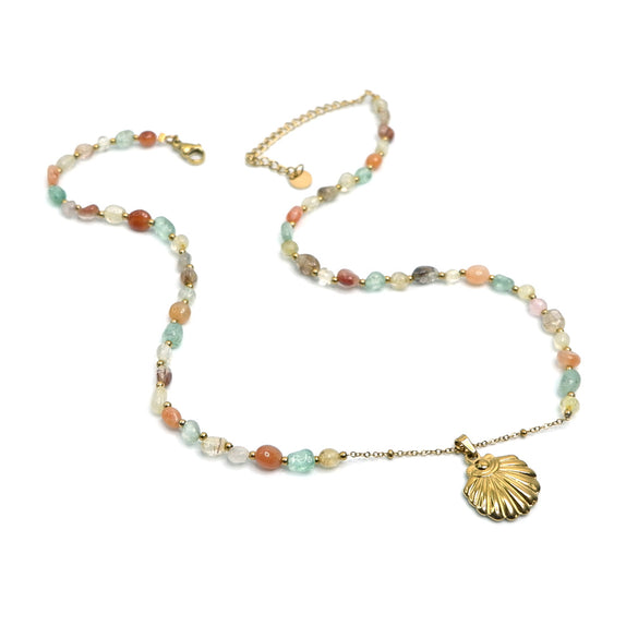 PLFN26-OR : Delicate beaded necklace with shell charm pendant