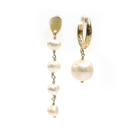 MHE20 : Freshwater Pearls - 18K Gold Plated Stainless Steel Earrings