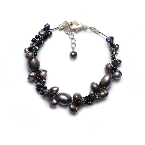 SK09-BK : Glass Beads & Dyed Fresh Water Pearls on Silk Threads (MTO)