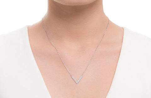 ICN09-06 : "Victory" - Cubic Zirconia & Sterling Silver Necklace