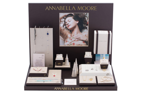 AM92 : Annabella Moore Display