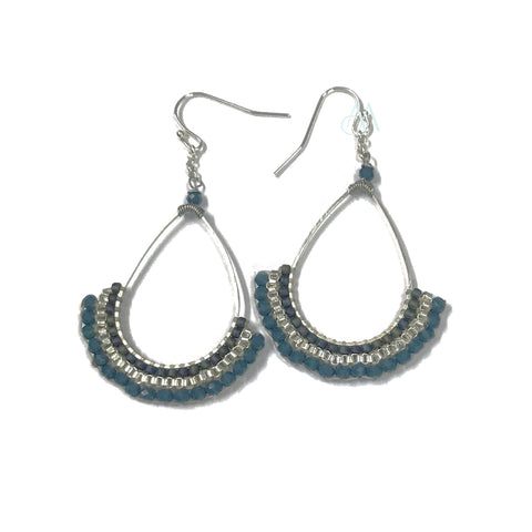 BHE11 : Handcrafted Earrings
