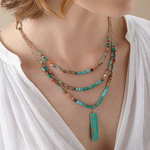 HLN03 : turquoise halite, Agate, Jade and Crystal Necklace